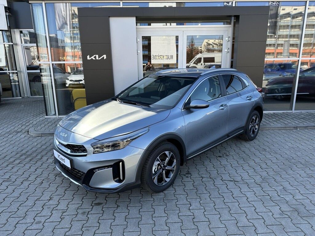 Kia XCee´d, 1,5 T-GDi 103 kW EXCLUSIVE - fotka 2
