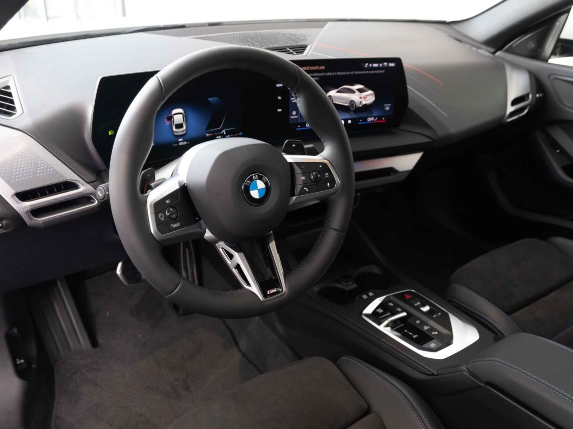 BMW Řada 2, 220d Gran Coupe - fotka 3