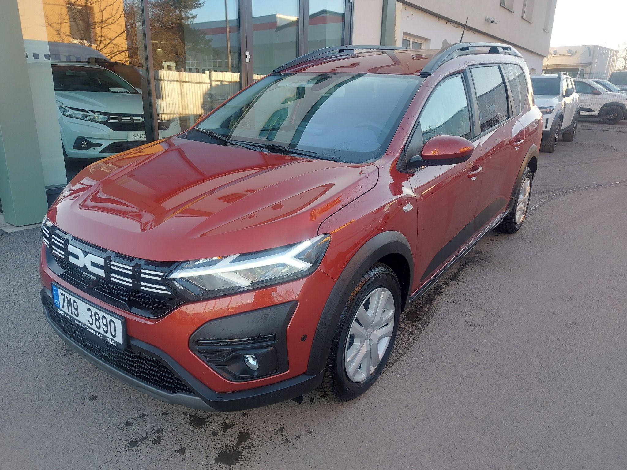 Dacia Jogger, Expression ECO-G 100 7 míst