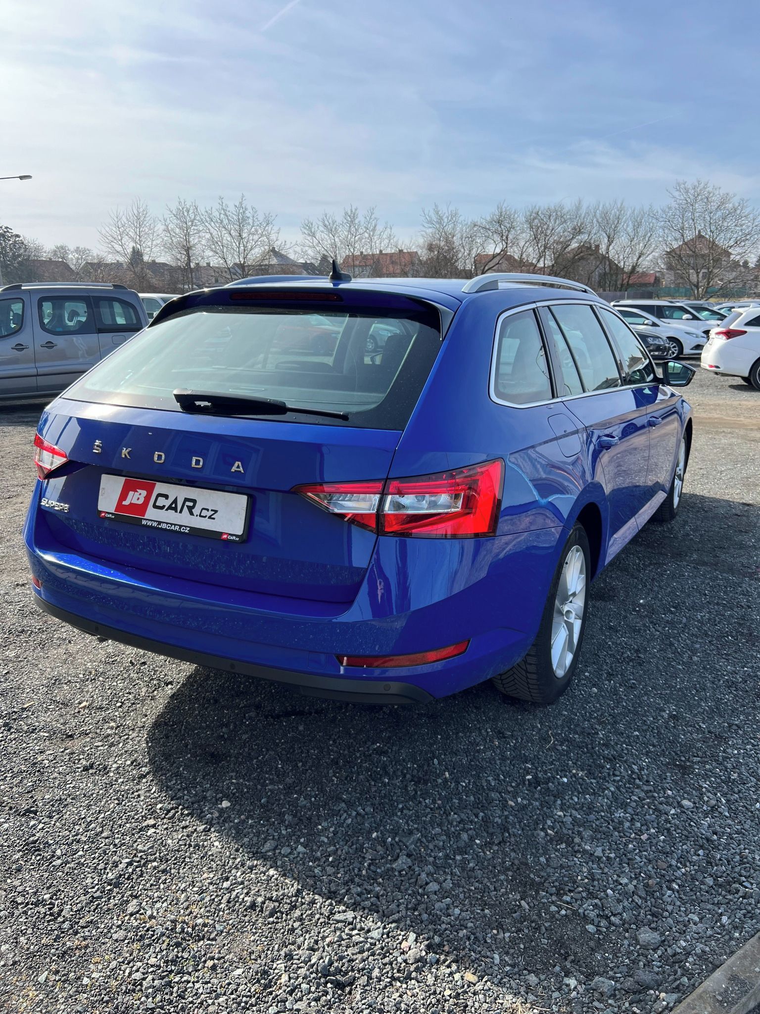 Škoda Superb, 1.5 TSI 110kW DSG NAV LED DPH - fotka 4