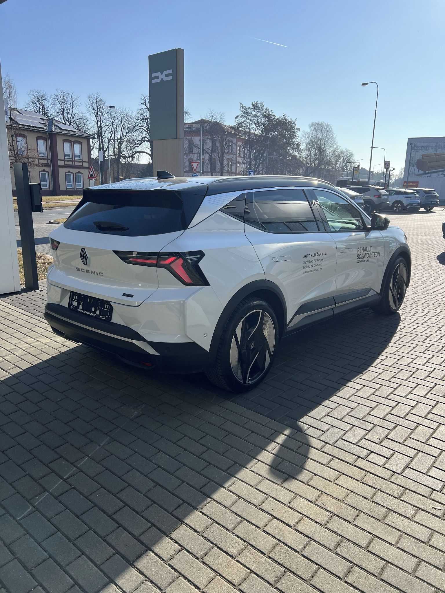 Renault Scénic, Iconic 220 k long range E-Tech - fotka 3
