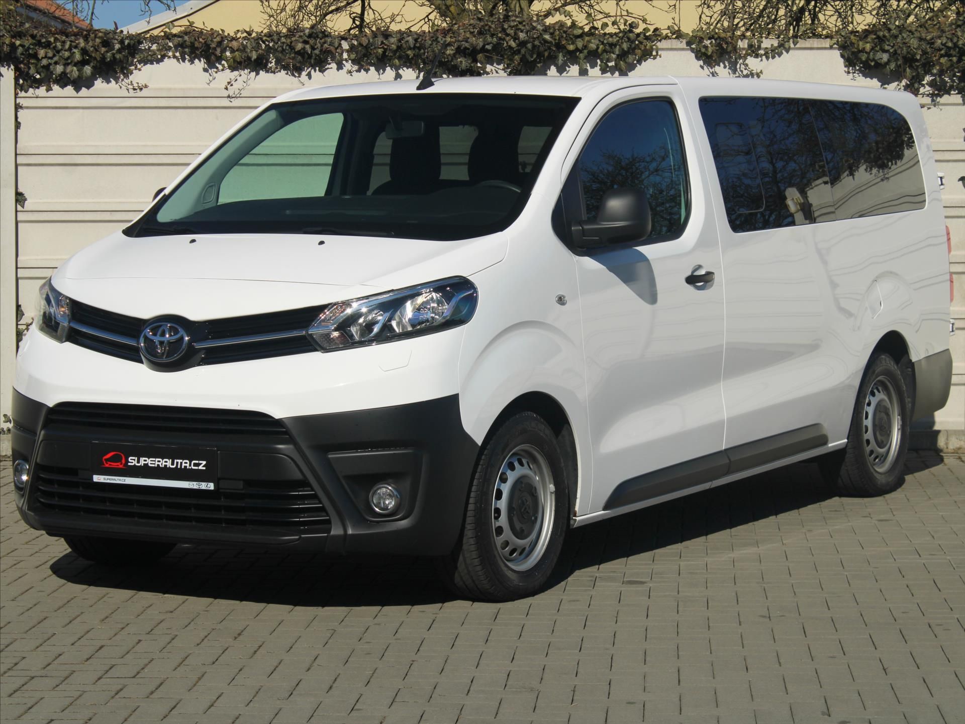 Toyota Proace, 2,0 D-4D 9míst L2 Tov.Záruka Č - fotka 3