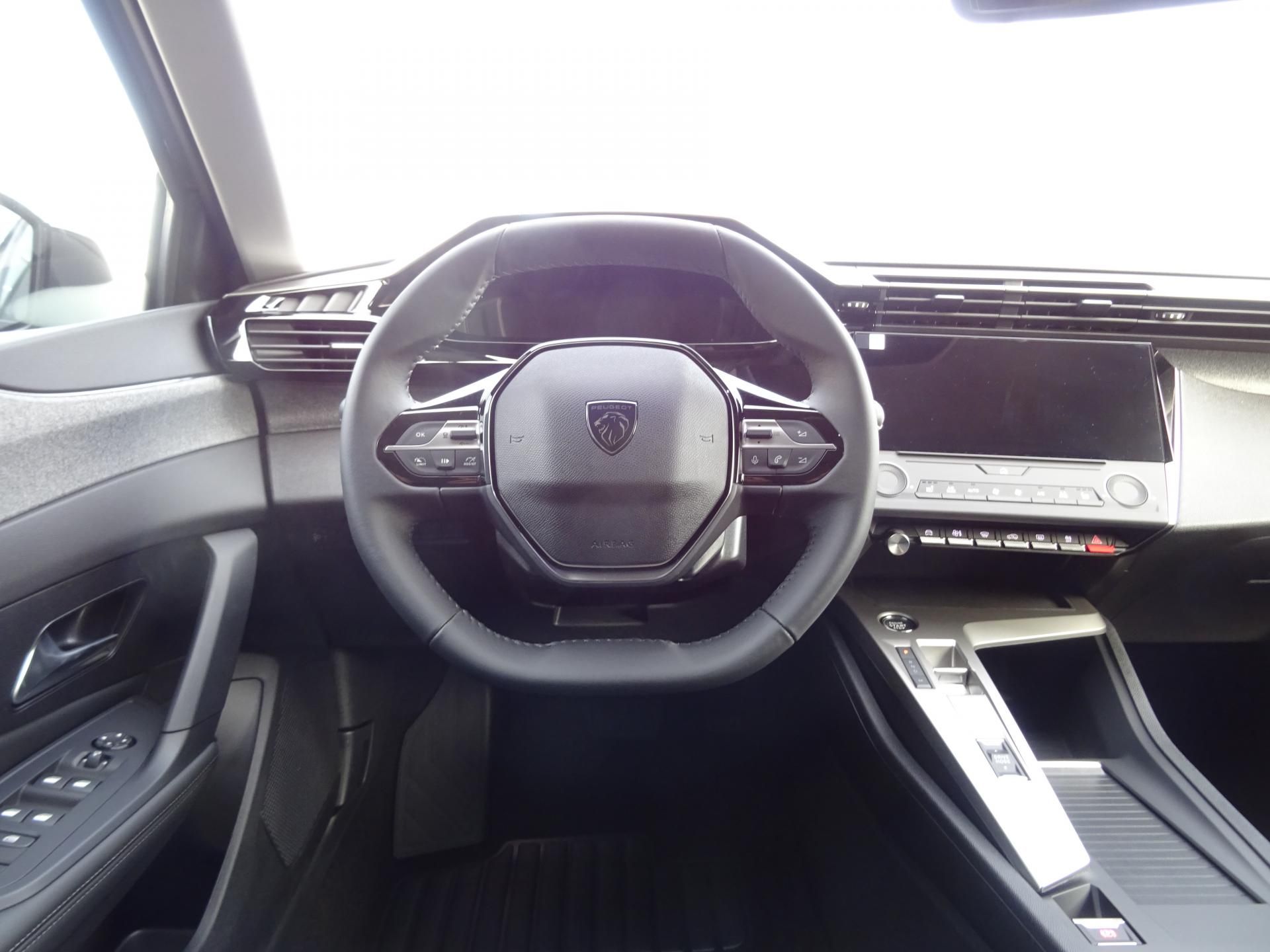 Peugeot 408, ALLURE Hybrid 145k e-DCS6 - fotka 3