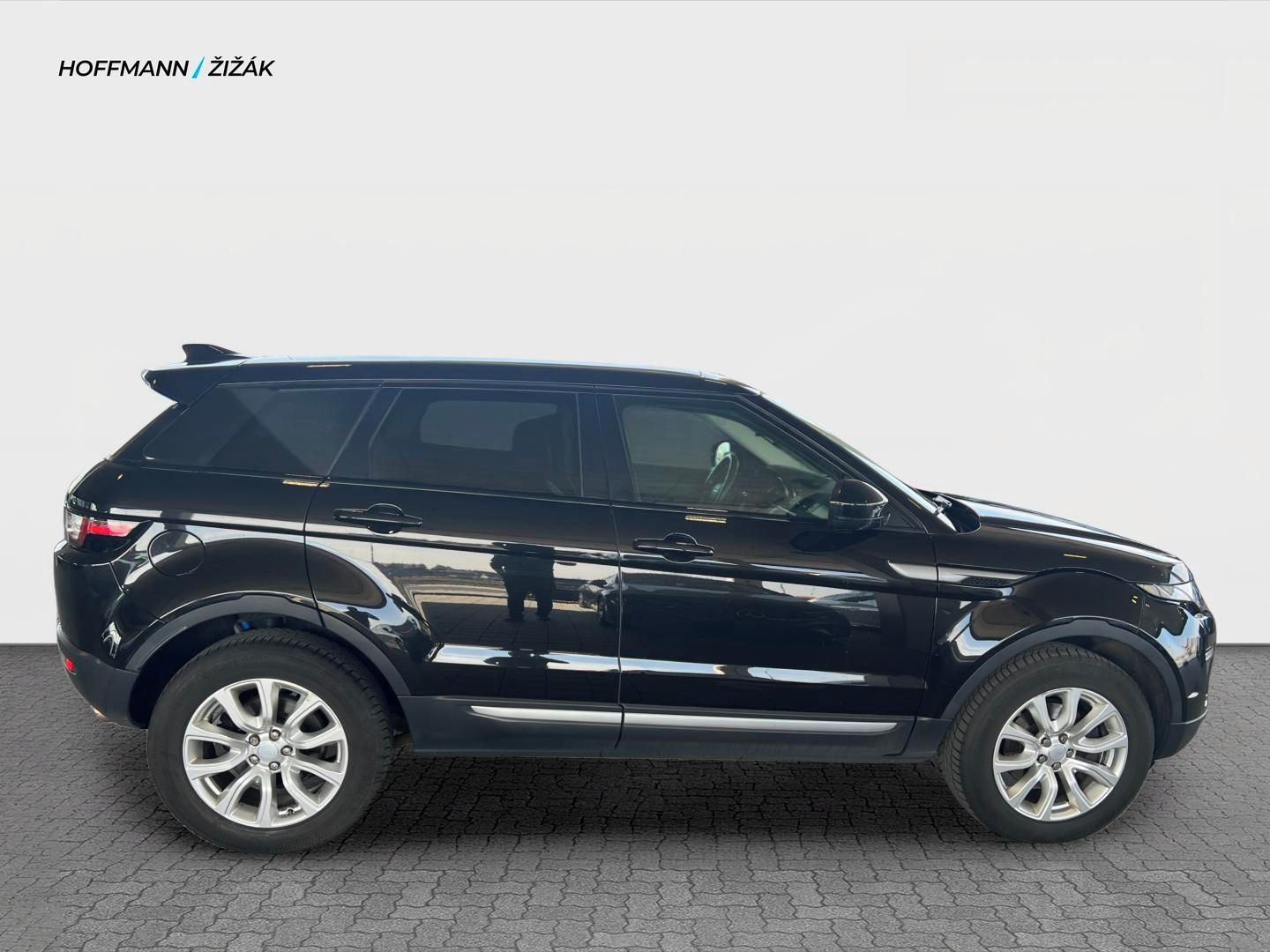 Land Rover Range Rover Evoque, 2.0TD4 4x4 automat - fotka 4