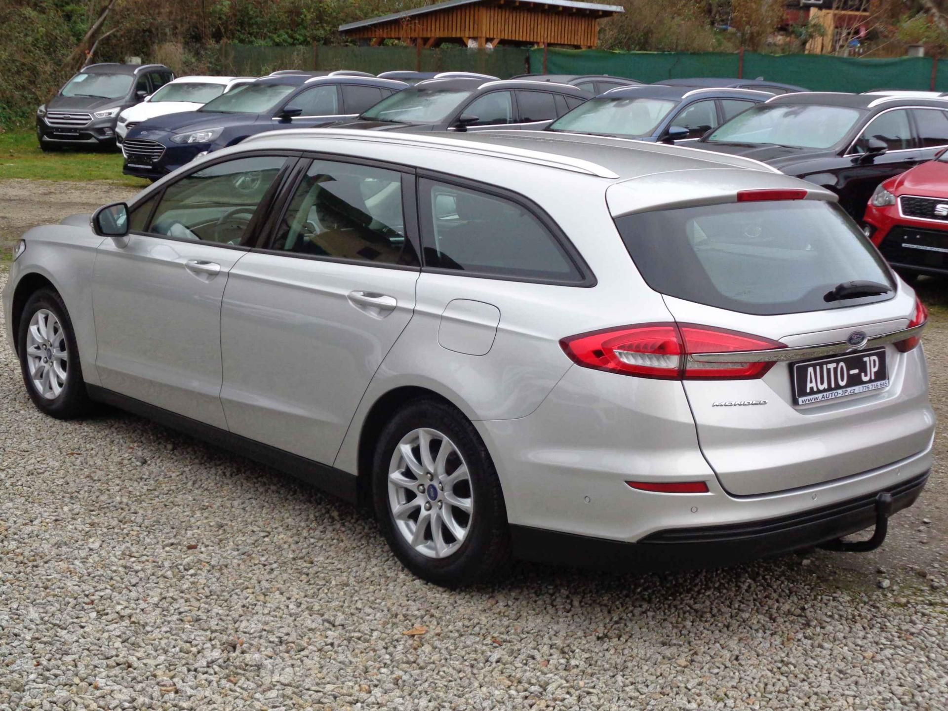 Ford Mondeo, 2,0 D EcoBlue 16ALU 7airb NAVI - fotka 5