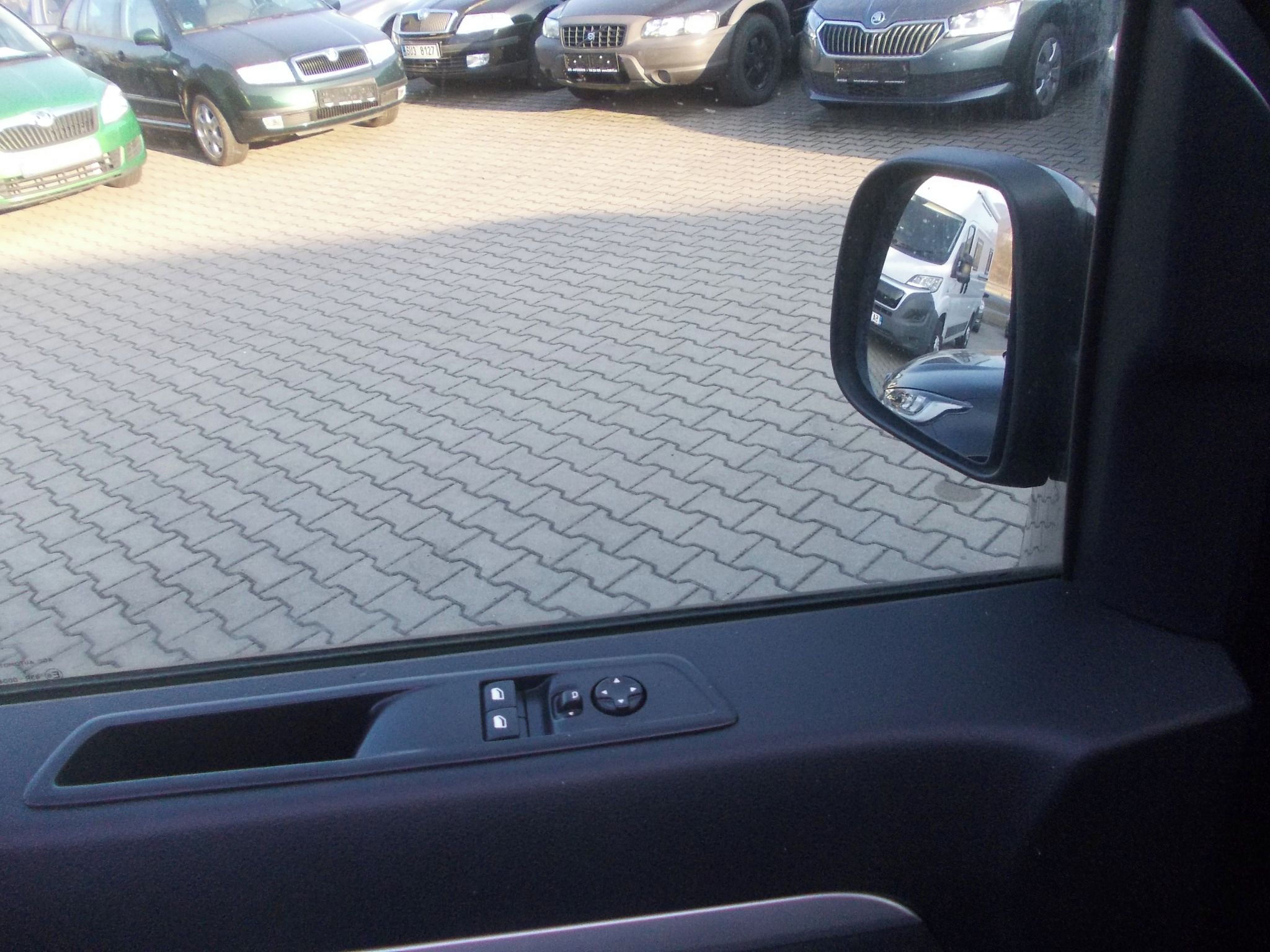 Toyota Proace Verso, 2.0D-4D 130KW AUT 8 MÍST - fotka 5