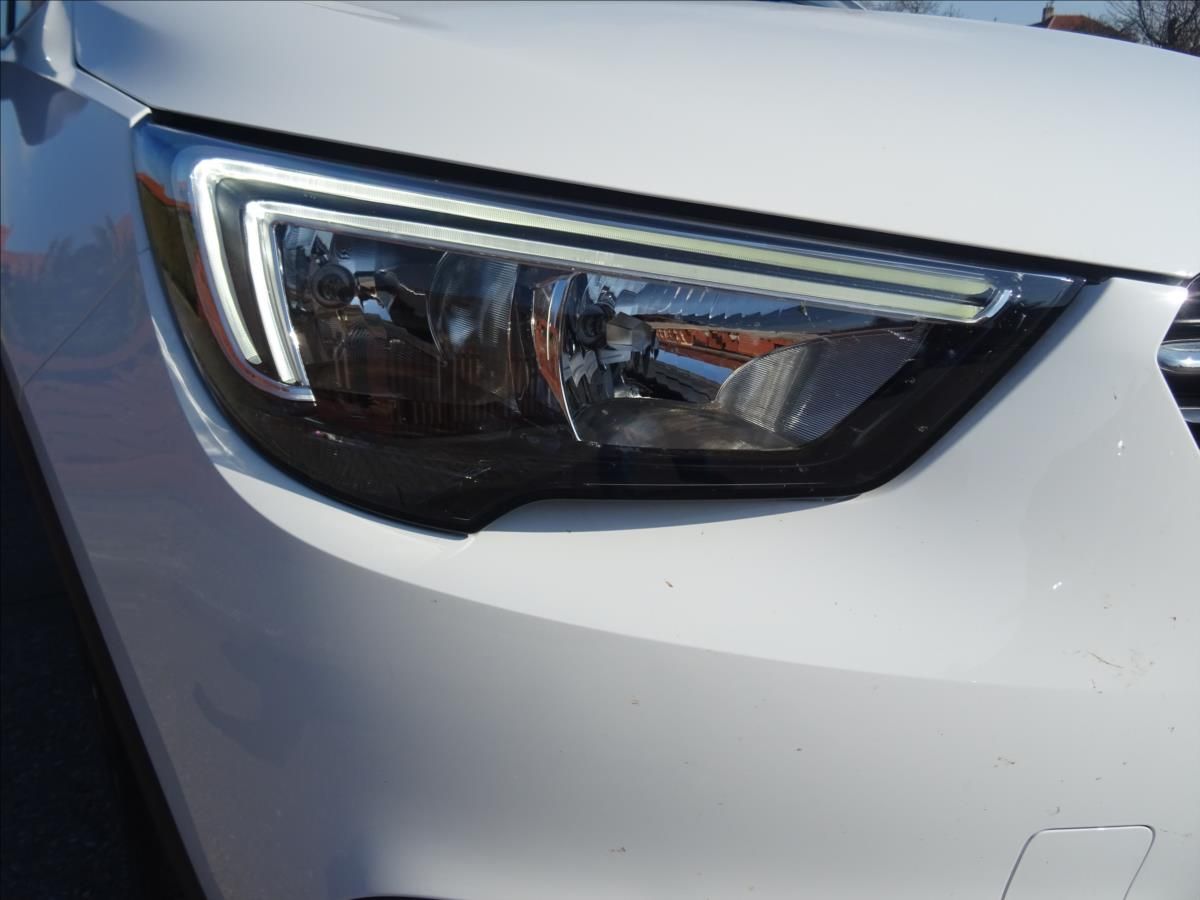 Opel Crossland X, 1,2 i SMILE,1.majitel,2xkola - fotka 3