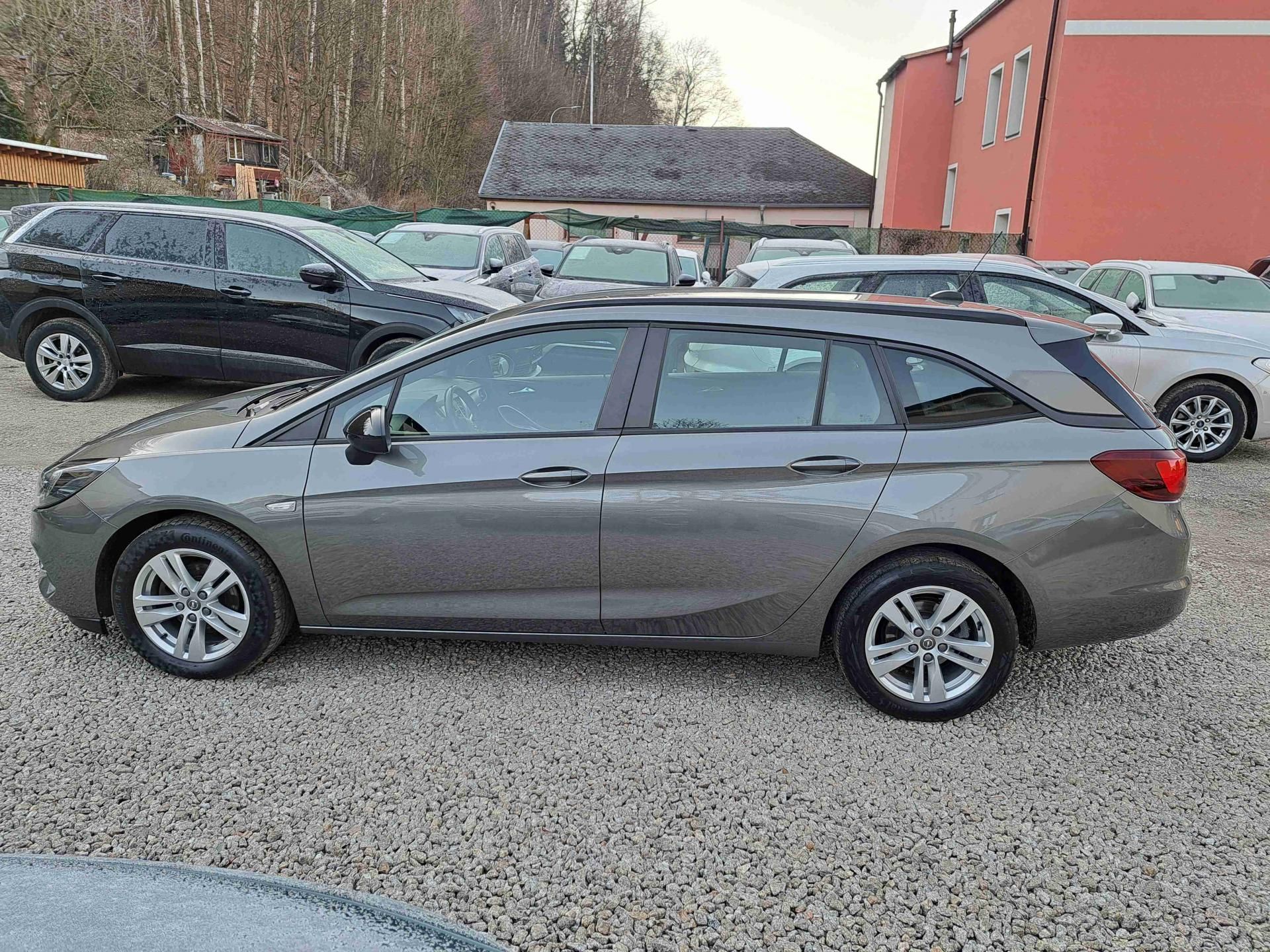 Opel Astra, 1,5 CDTI 90kW  LED 16ALU  NAVI - fotka 6