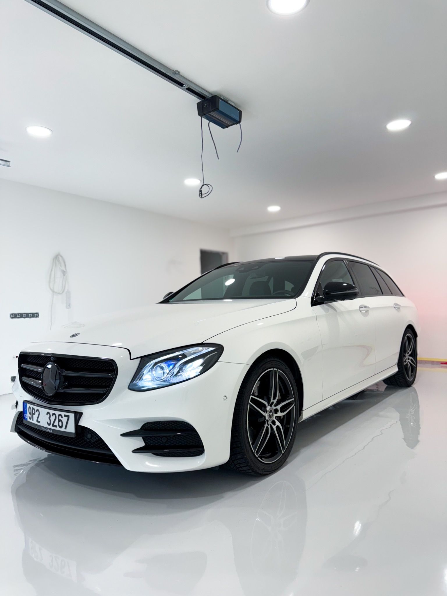 Mercedes-Benz Třídy E, E400d 4matic - ODPOČET DPH