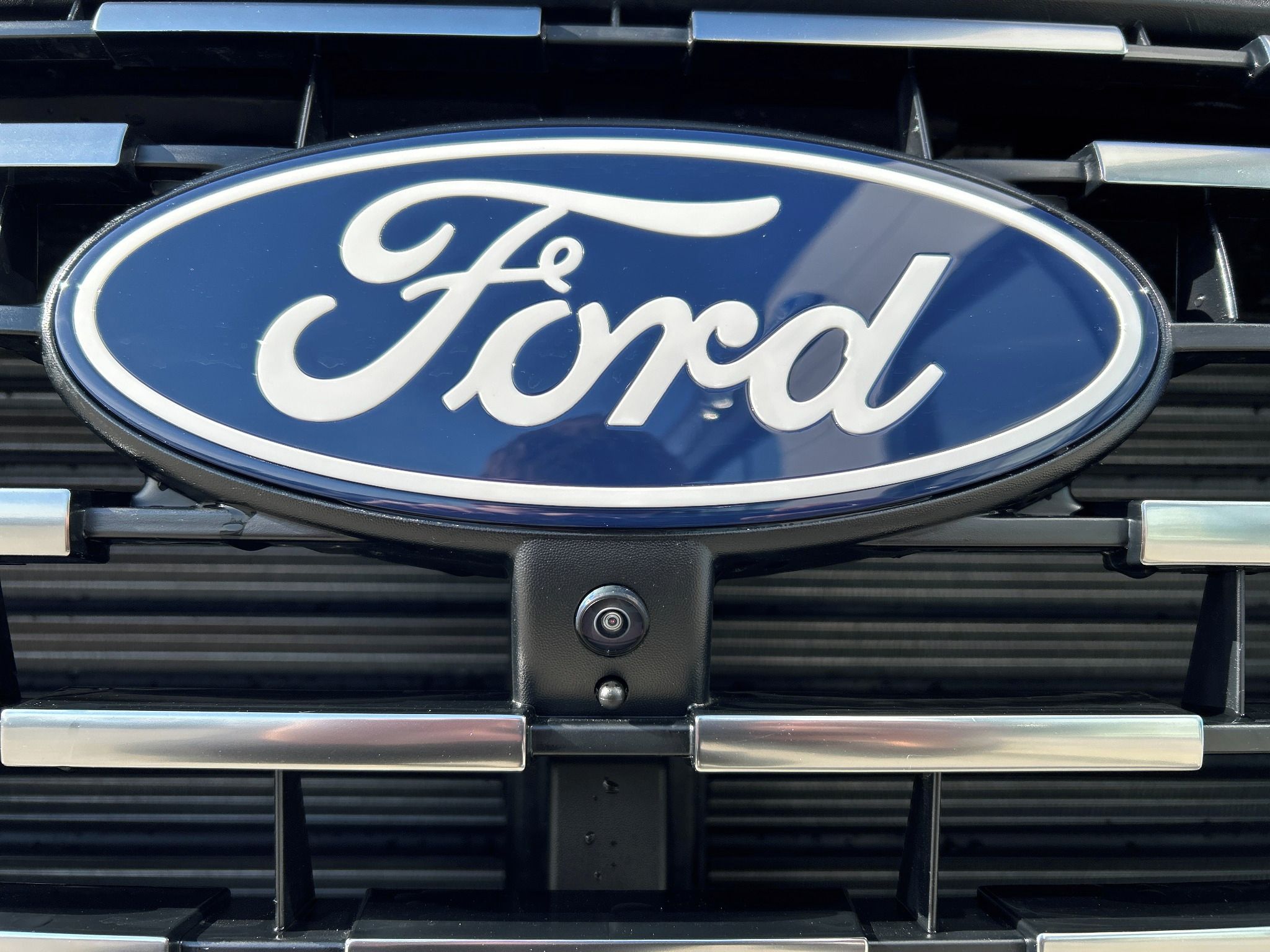 Ford Tourneo Custom, Titanium X L2 2.5 PHEV 171kW - fotka 3