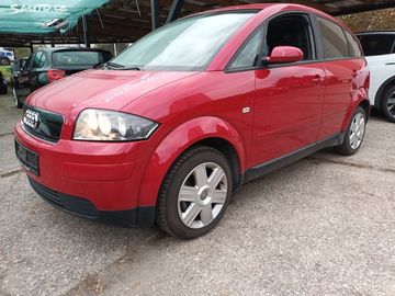 Obrázek k inzerátu: Audi A2, 1.4i 55kw 178tkm zachovalý vuz