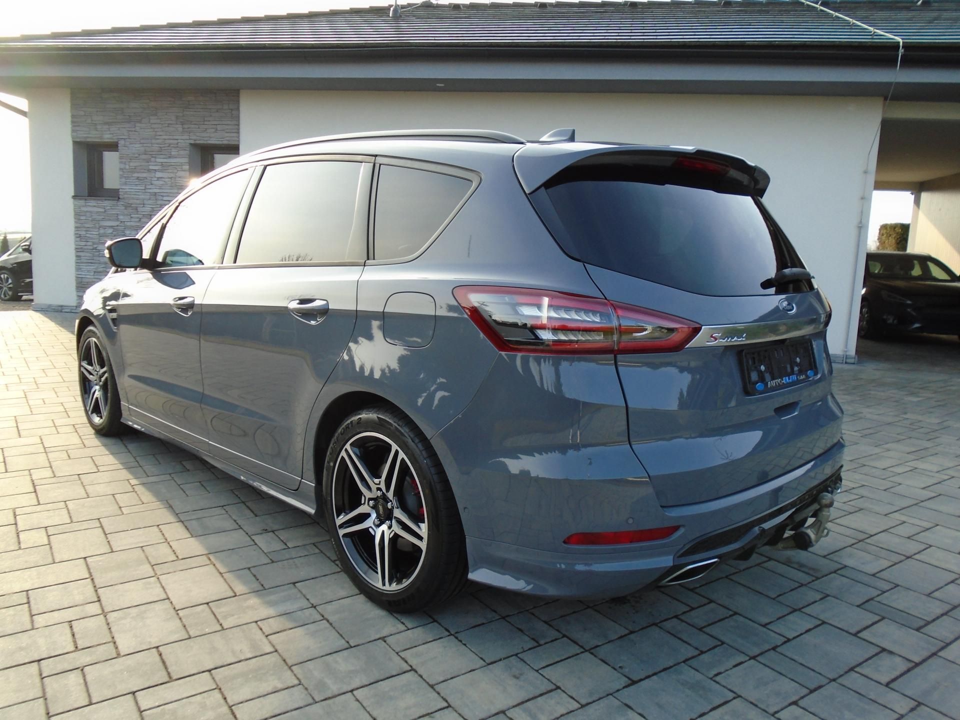 Ford S-MAX, 2.0EcoBlue 177kW 8AT ST-Line - fotka 3
