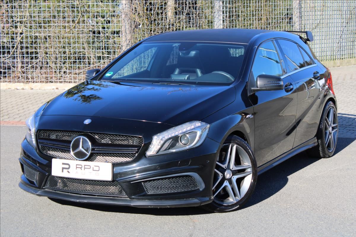 Mercedes-Benz Třídy A, A45 AMG 4MATIC / 265kW - fotka 3