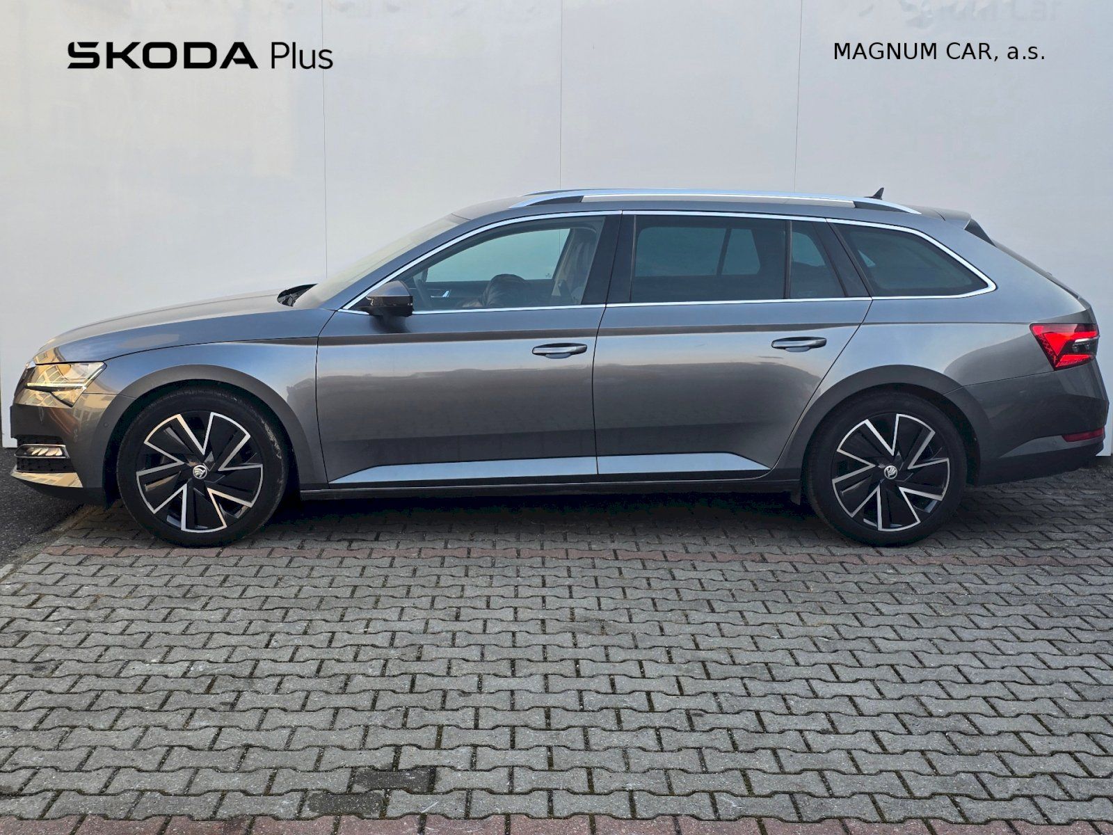 Škoda Superb, COMBI STYLE 2.0TDI / 110kW - fotka 3