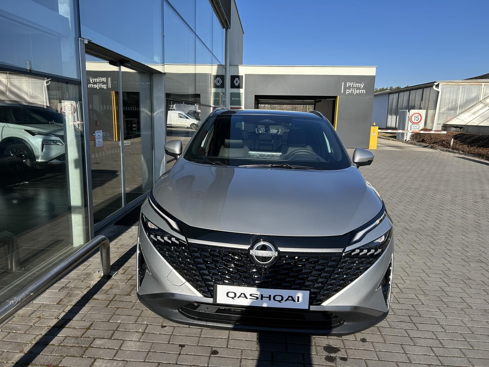 Nissan Qashqai, 1.3T 158HP  X-TRONIC 4x4 TEKNA - fotka 2