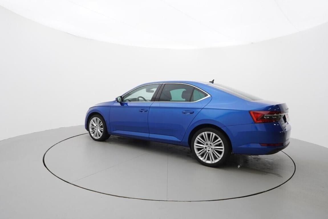 Škoda Superb, Style 2,0 TDI 4x4 147 kW - fotka 3