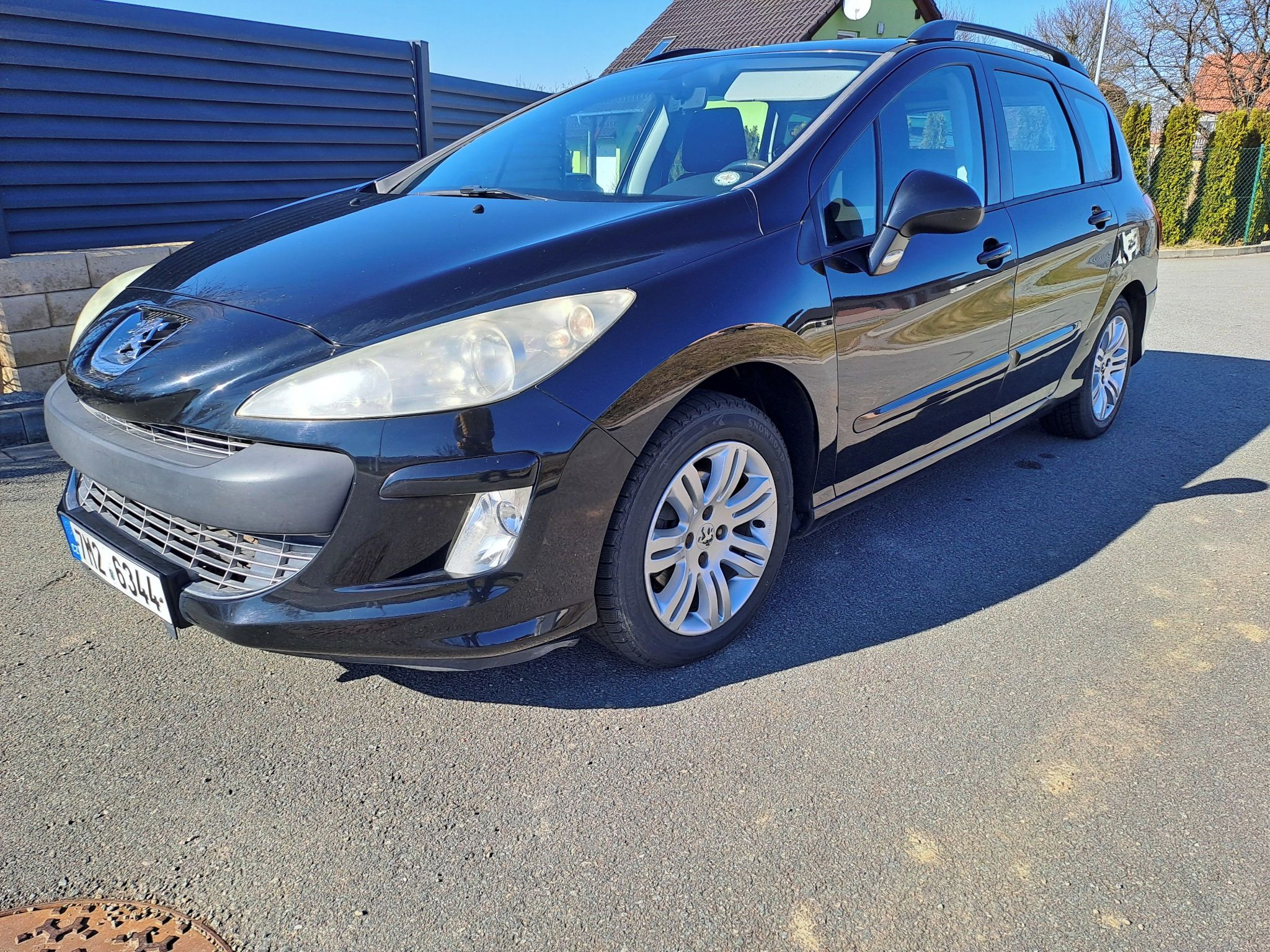 Peugeot 308, DOBRÝ STAV!PO VELKÉM SERVISU - fotka 2
