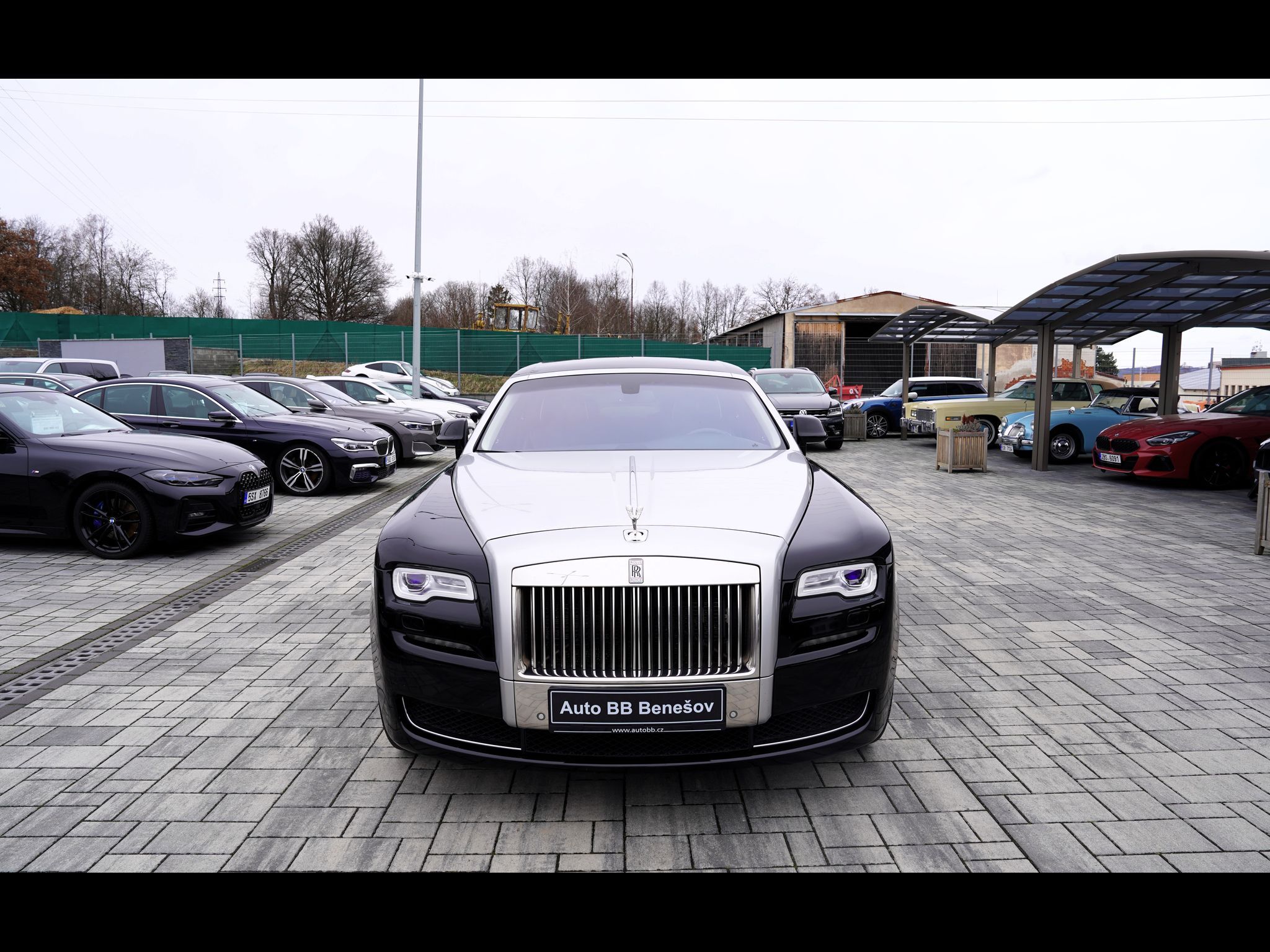 Rolls-Royce Ghost, Ghost  II  6.6i V12/570PS