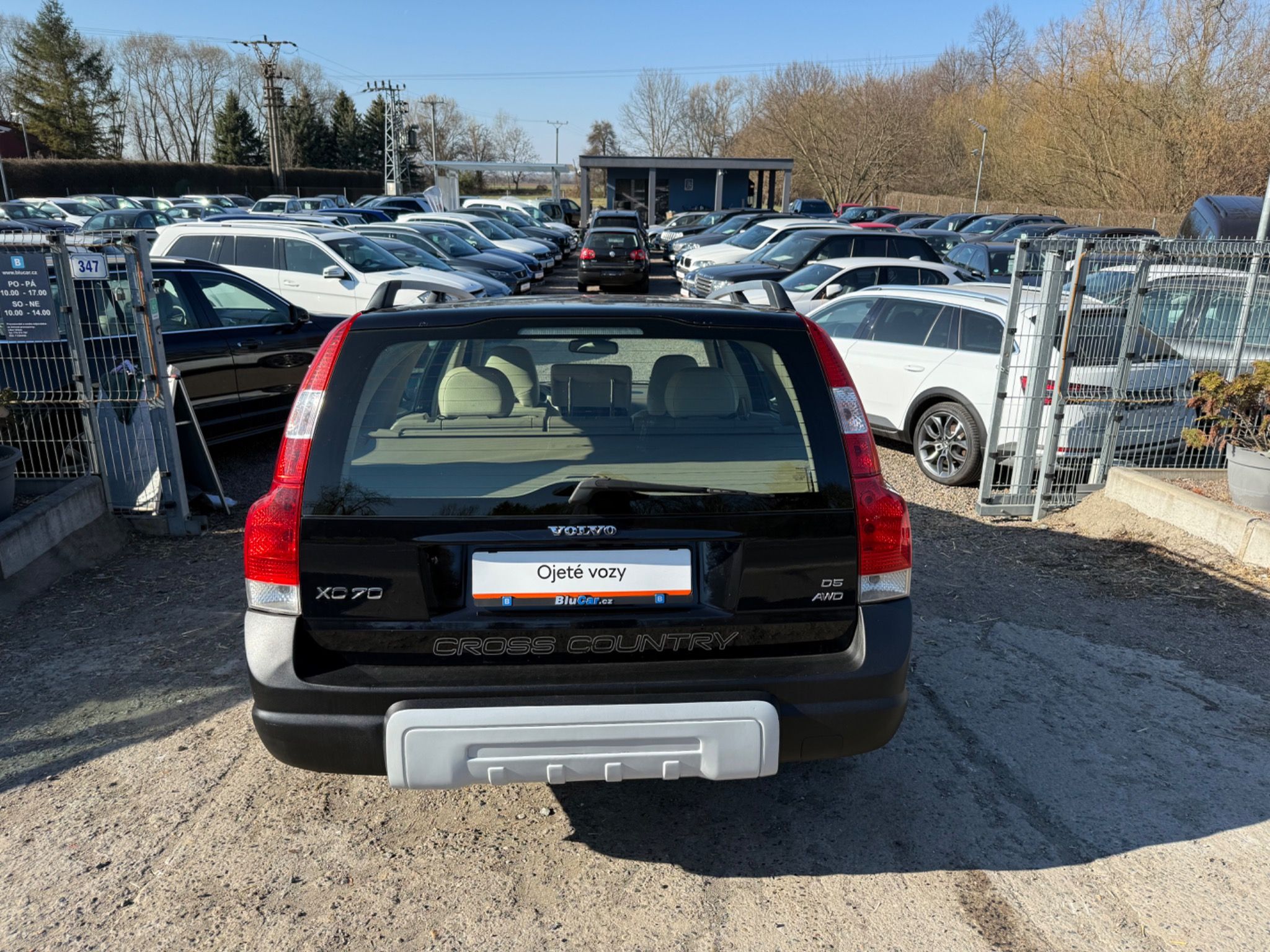 Volvo XC70, 2.4D5 136KW AWD - fotka 4