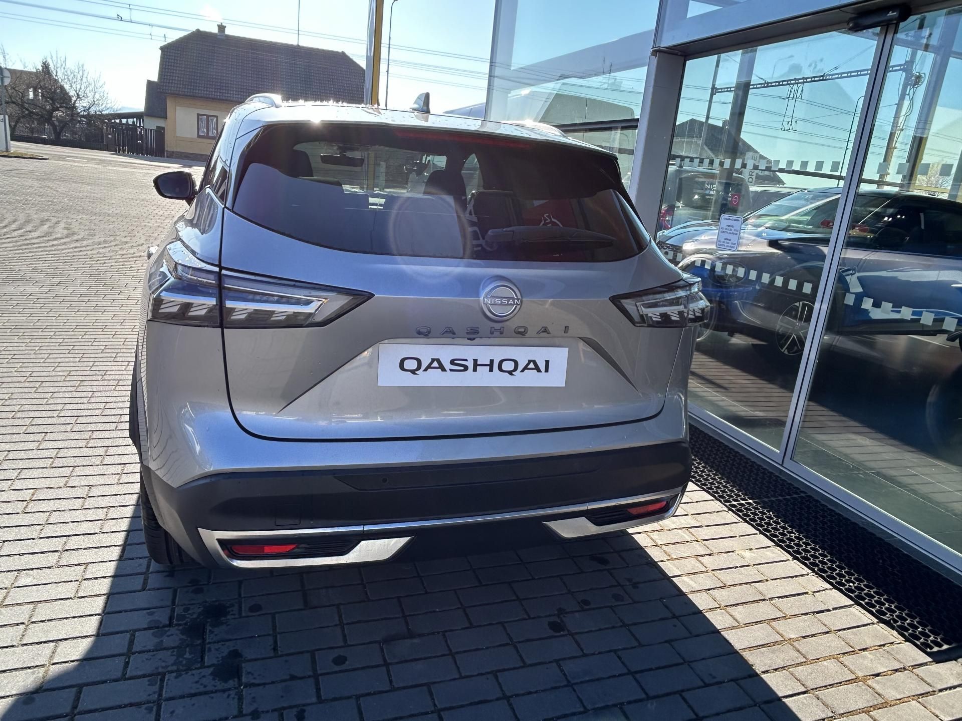 Nissan Qashqai, 1.3T 158HP  X-TRONIC 4x4 TEKNA - fotka 4