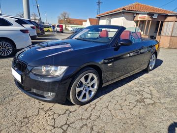 330i AT Cabrio 200kW, CZ, 2. m