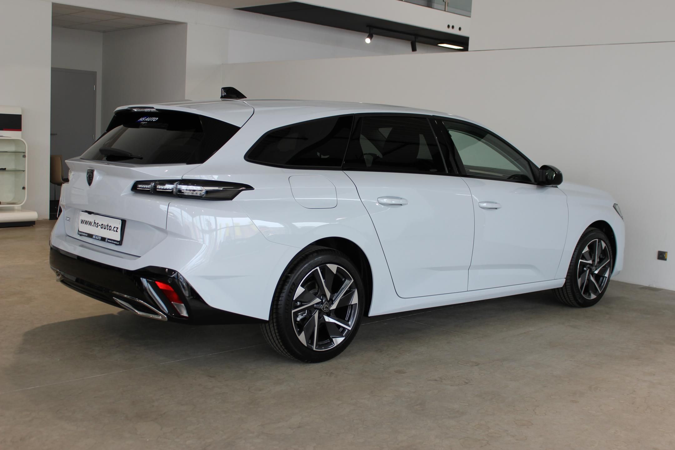 Peugeot 308, SW ALLURE Hybrid 136 e-DCS6 - fotka 6