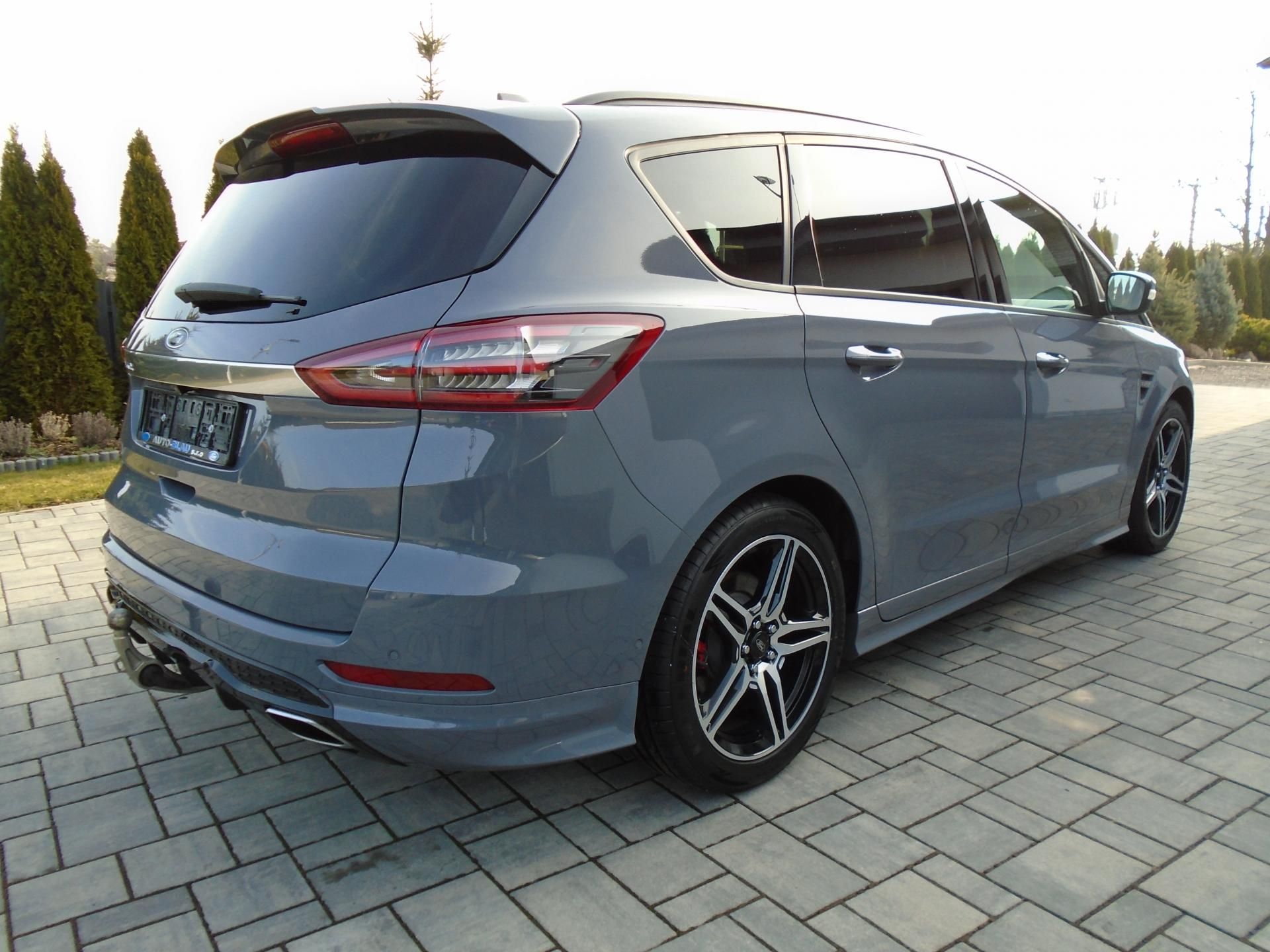 Ford S-MAX, 2.0EcoBlue 177kW 8AT ST-Line - fotka 4