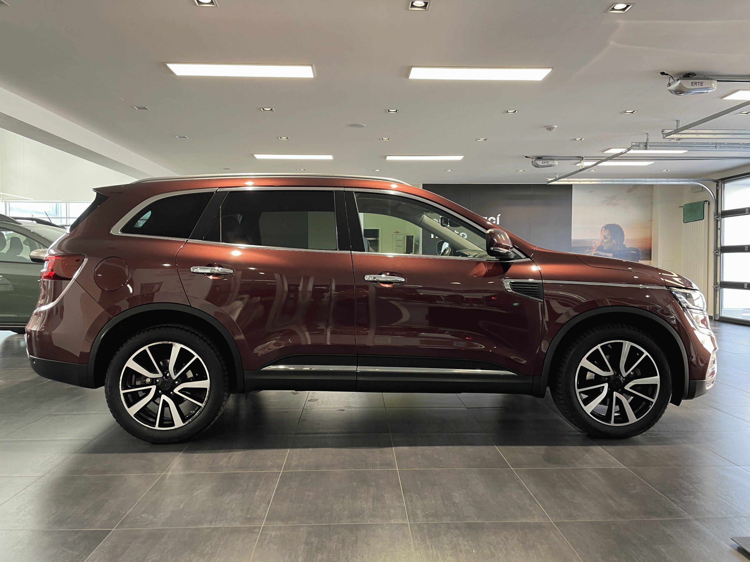 Renault Koleos, Intens 2,0dCi 175k 4x4 XTronic - fotka 5