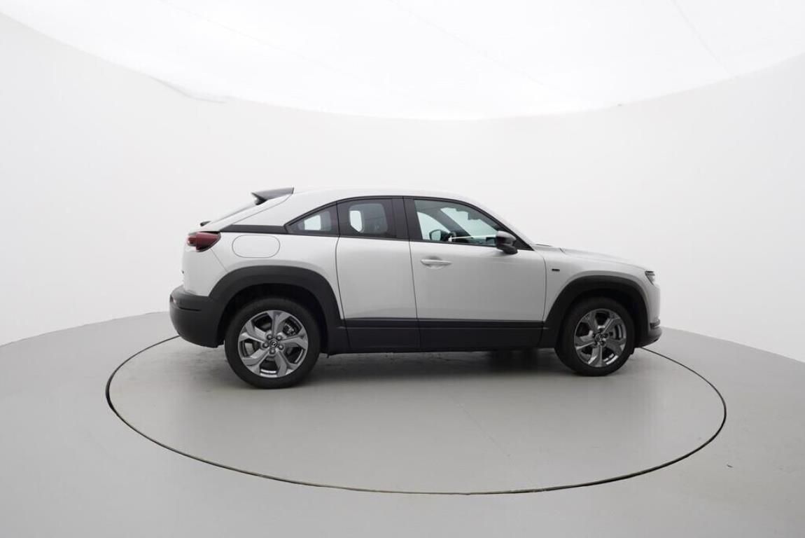 Mazda MX-30, Exclusive-line e-Skyactiv 107 - fotka 6