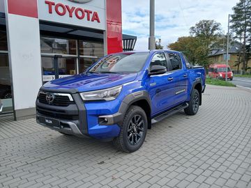 Obrázek k inzerátu: Toyota Hilux, 2,8 6AT Invincible SPORT