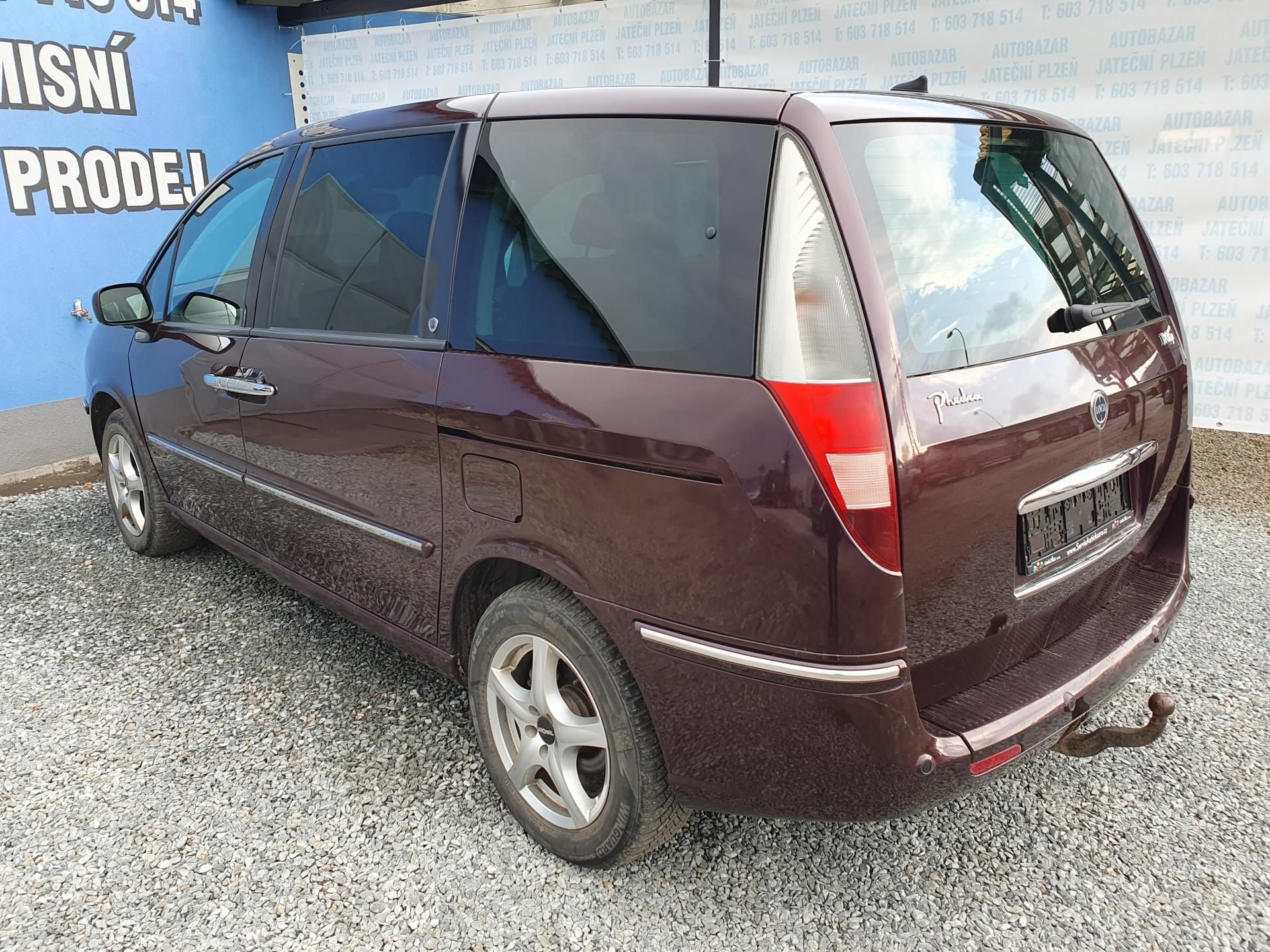 Lancia Phedra, 2.2 JTD 125 KW - fotka 6