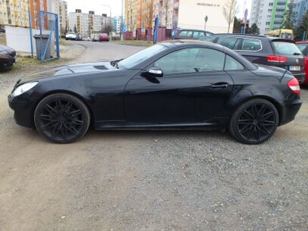 Mercedes-Benz SLK, 350 200kW - fotka 2