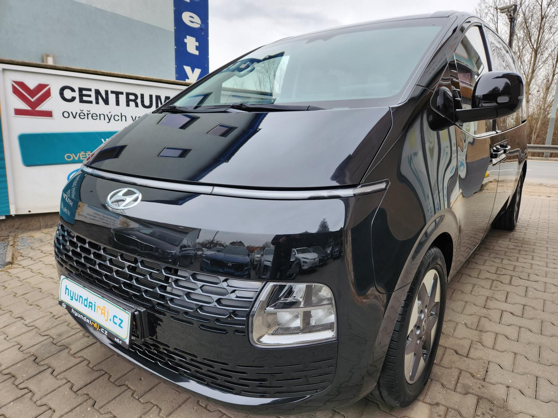 Hyundai Staria, 2.2-CRDi-4x4-9míst-PREMIUM - fotka 6