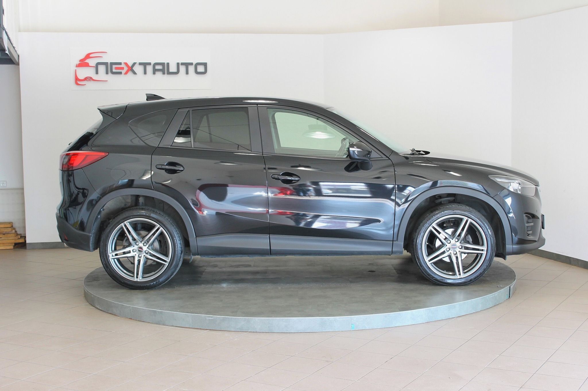 Mazda CX-5, 2.2 SKYACTIVE-D AWD 110kW AT. - fotka 6