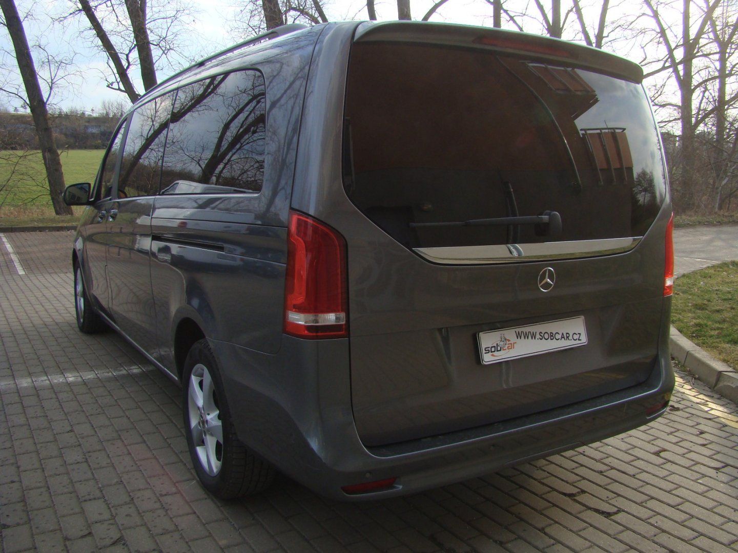 Mercedes-Benz Třídy V, 300 CDi EXTRA LONG 7 MÍST - fotka 5