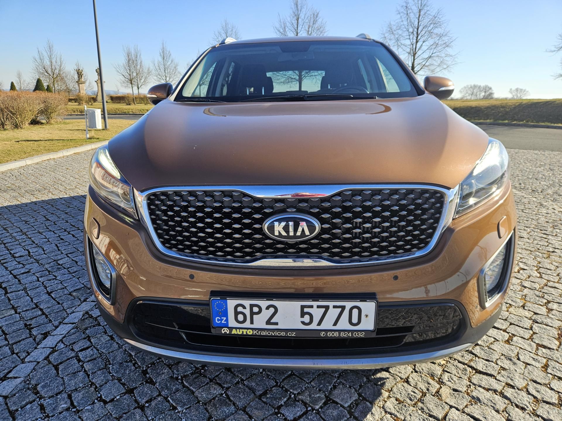 Kia Sorento, 2.2CRDI 147kw, 4X4 TOP STAV - fotka 3