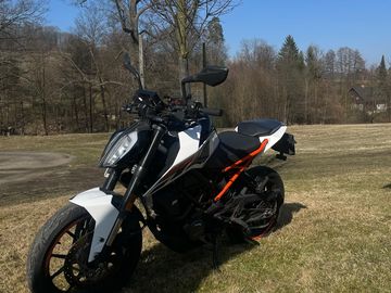 Obrázek k inzerátu: KTM 125 Duke
