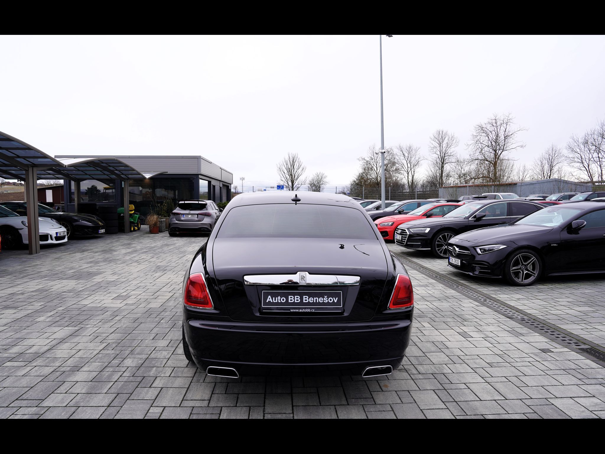 Rolls-Royce Ghost, Ghost  II  6.6i V12/570PS - fotka 5