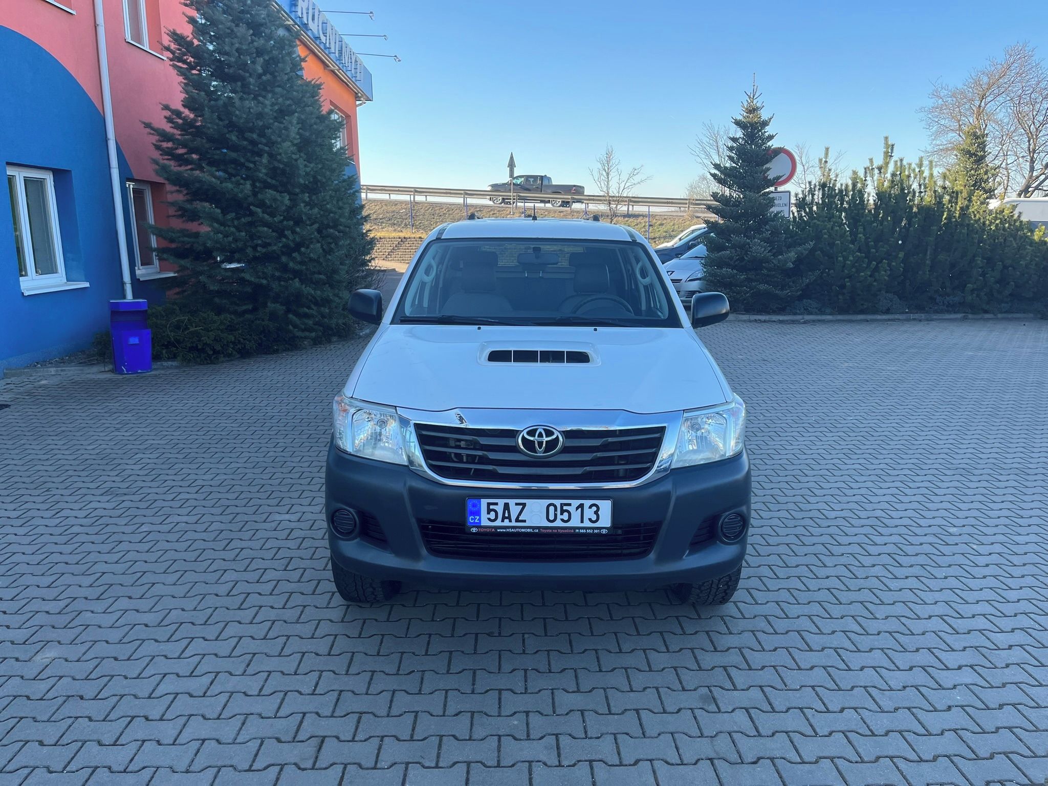 Toyota Hilux, 2,5 D-4D, 4WD, 2 sady KOL - fotka 3