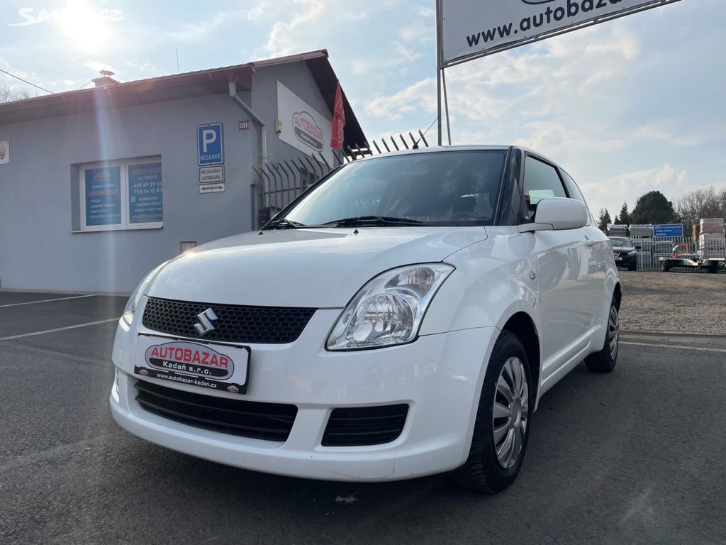 Suzuki Swift, 1,3 68 kW,SERVISKA