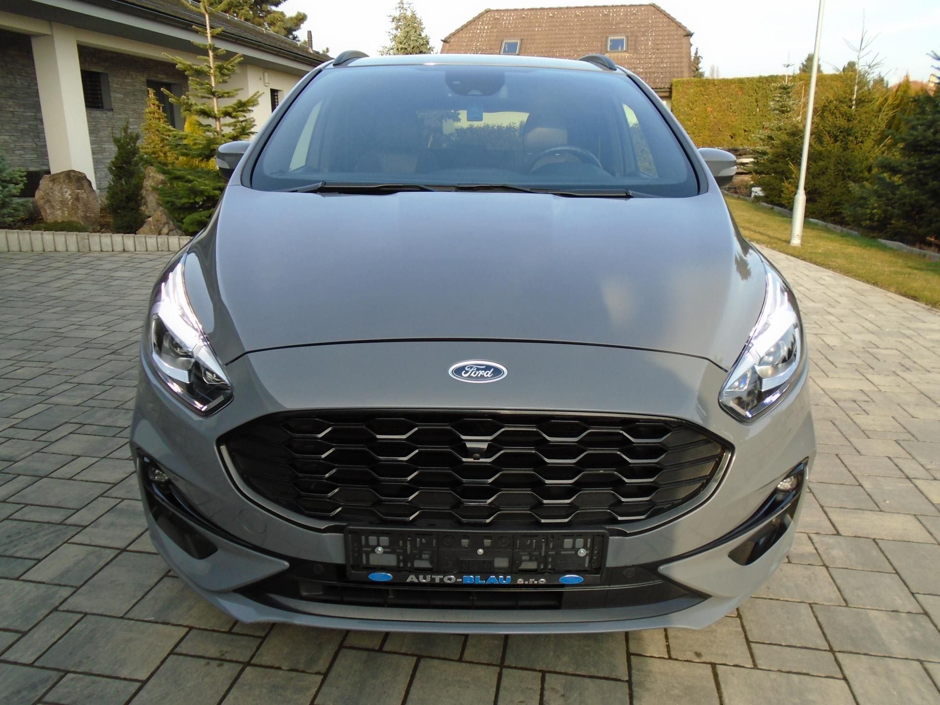 Ford S-MAX, 2.0EcoBlue 177kW 8AT ST-Line - fotka 5