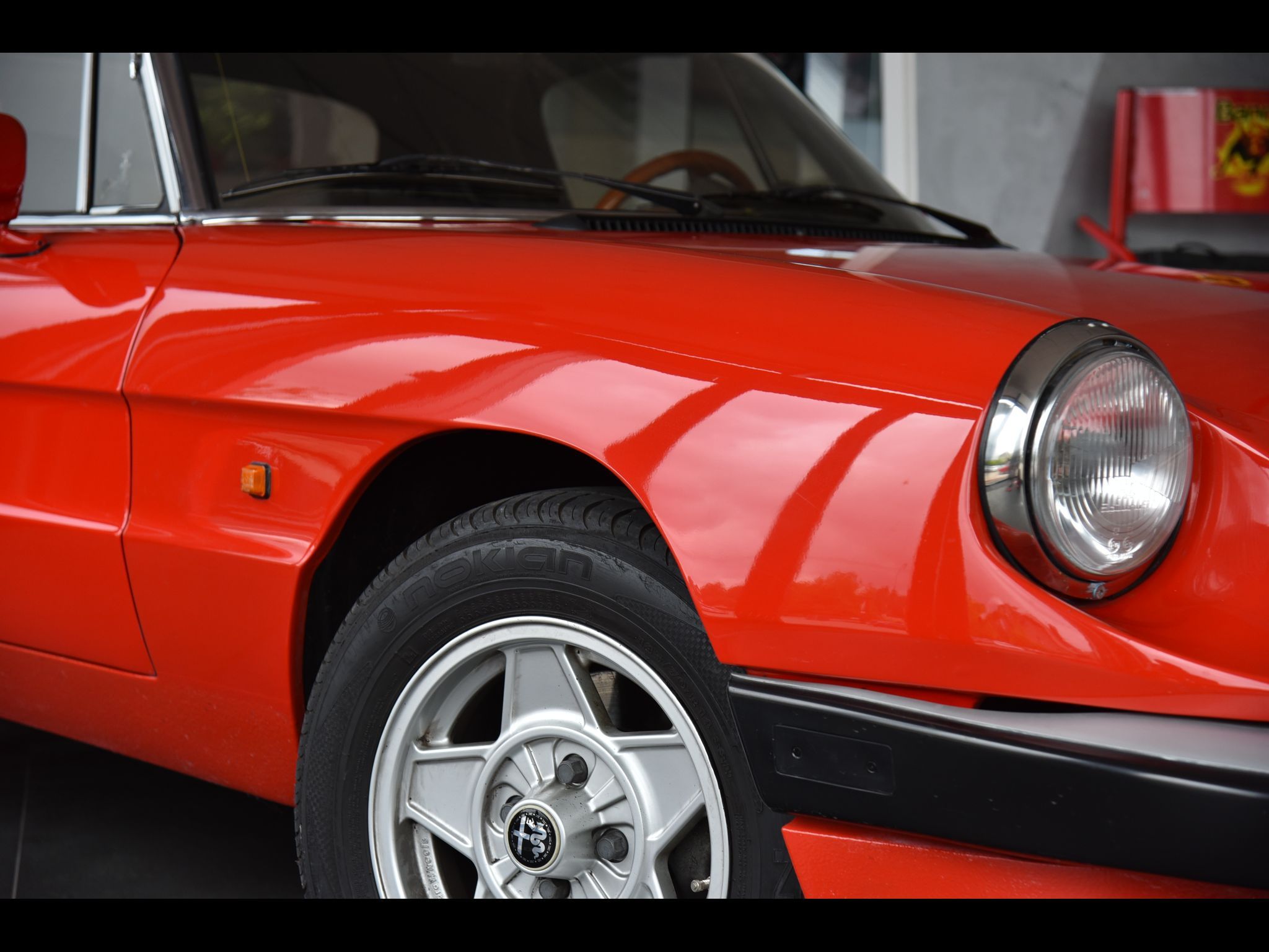 Alfa Romeo Spider, 2.0i 83 kw Oldtimer - fotka 2