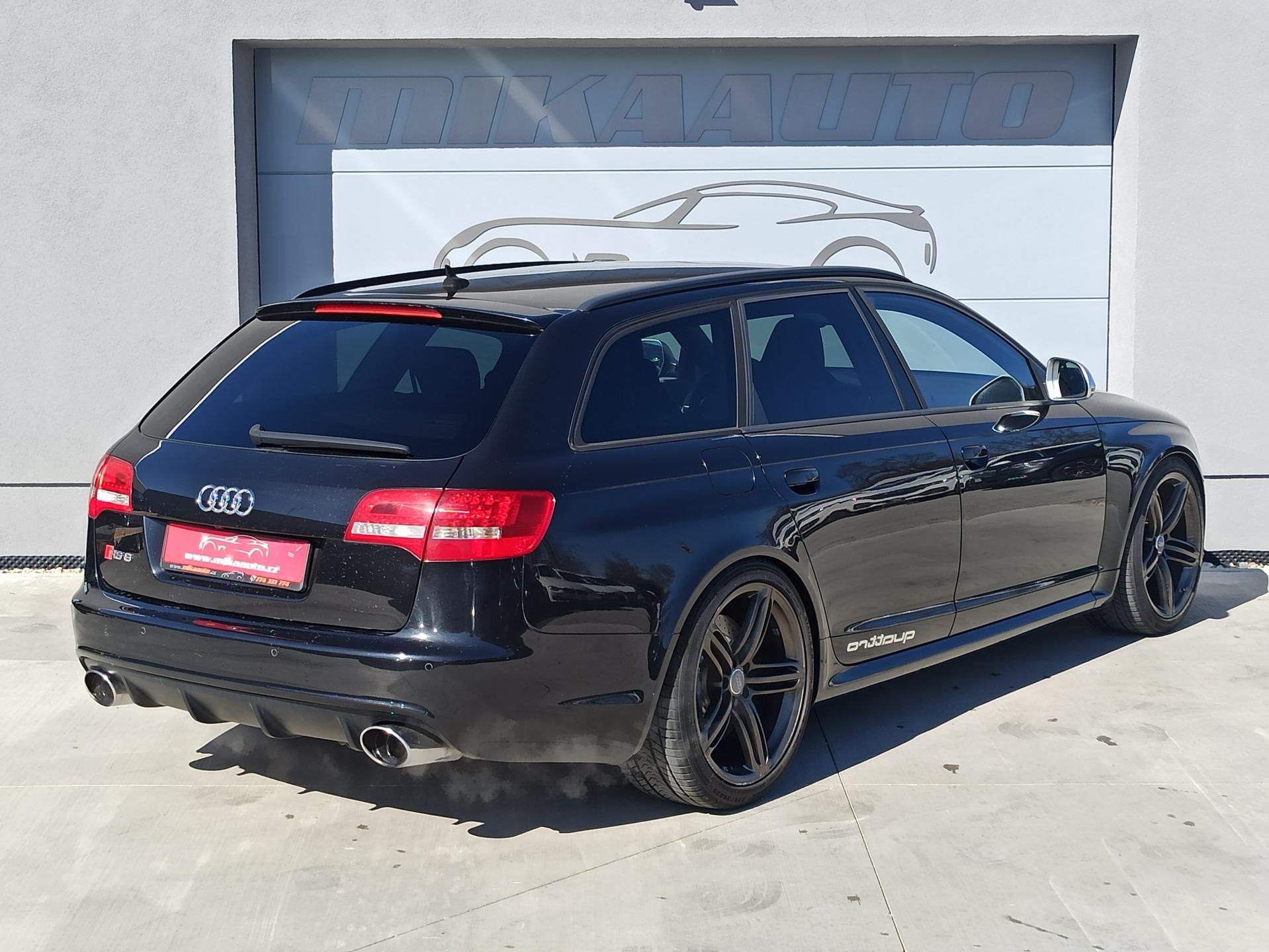 Audi RS6, + 5.0 V10 426kW BLACK EDITION - fotka 5