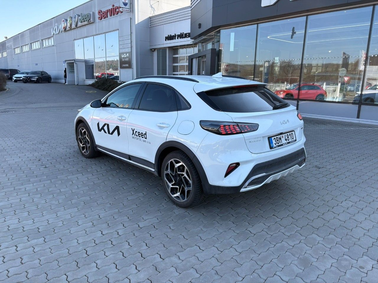 Kia XCee´d, 1,5 T-GDi GPF 7DCT GT LINE MY2 - fotka 5