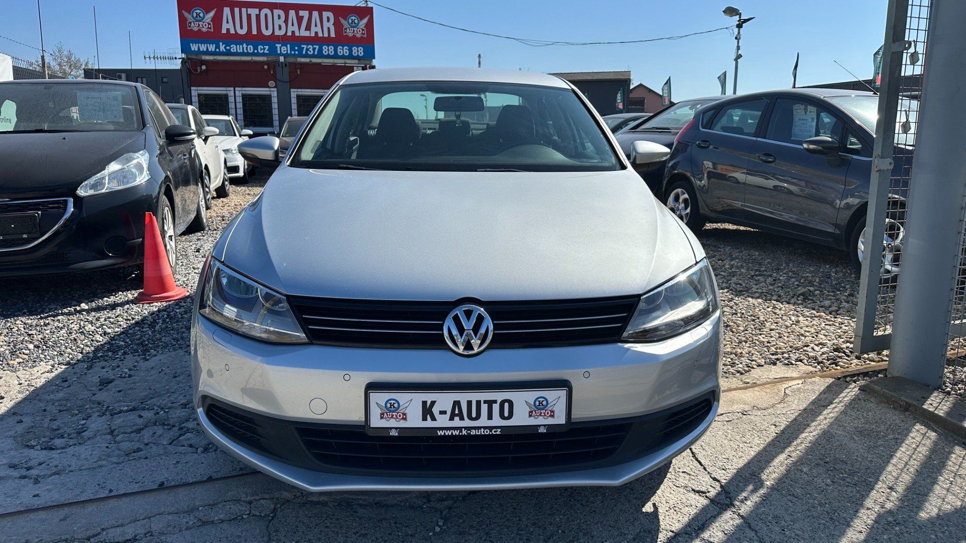 Volkswagen Jetta, 1.2TSi 77kW *ALU*PDC*Klima* - fotka 2