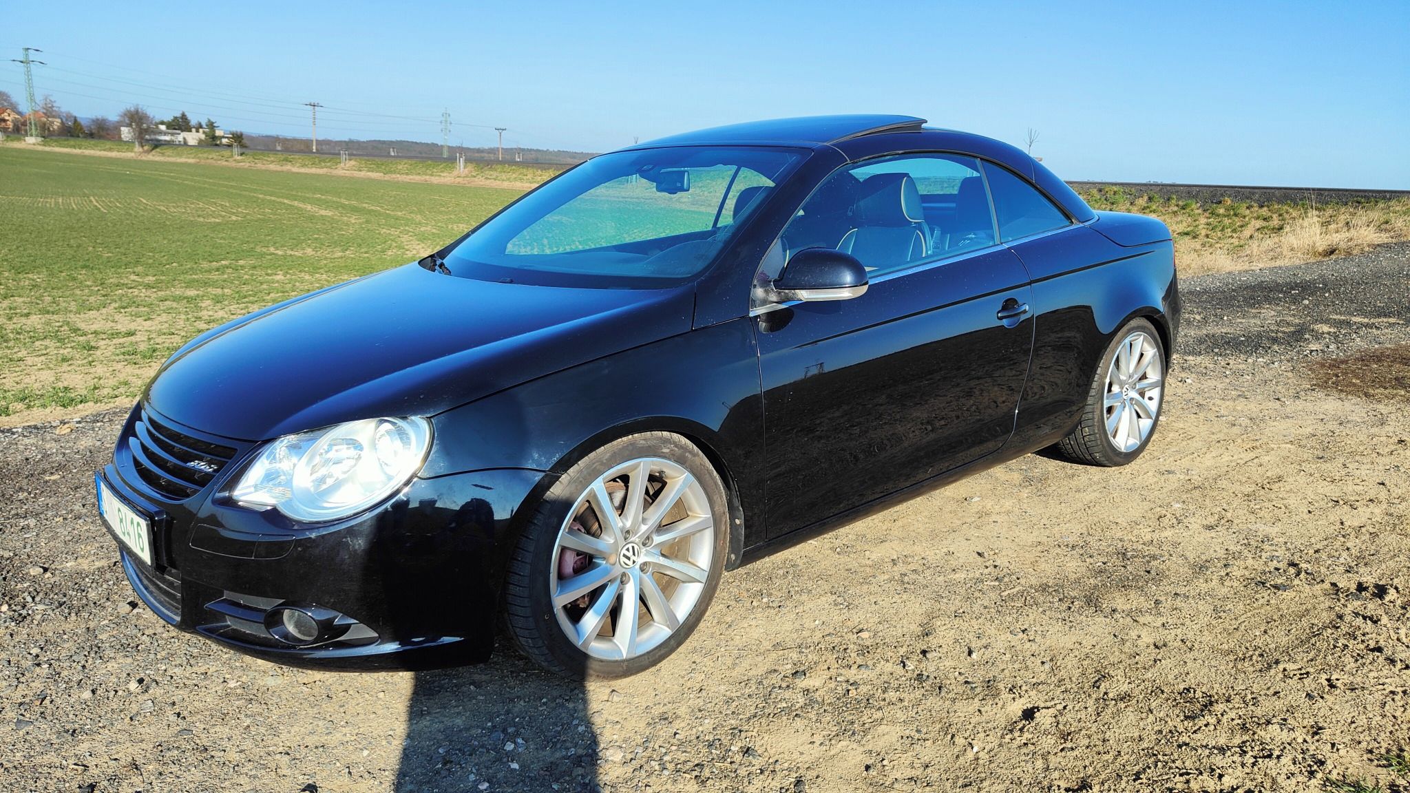 Volkswagen Eos, 3.2 V6 DSG INDIVIDUAL, výbava