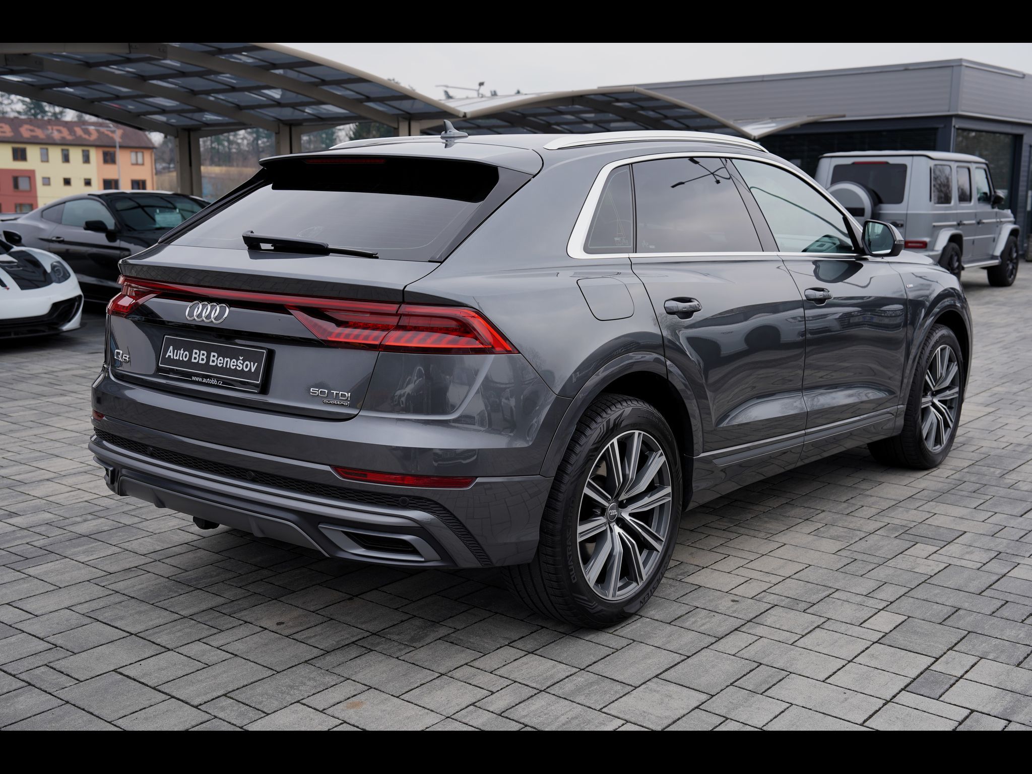 Audi Q8, 50 TDI/Q/Matrix/21"/tažné/ČR - fotka 6