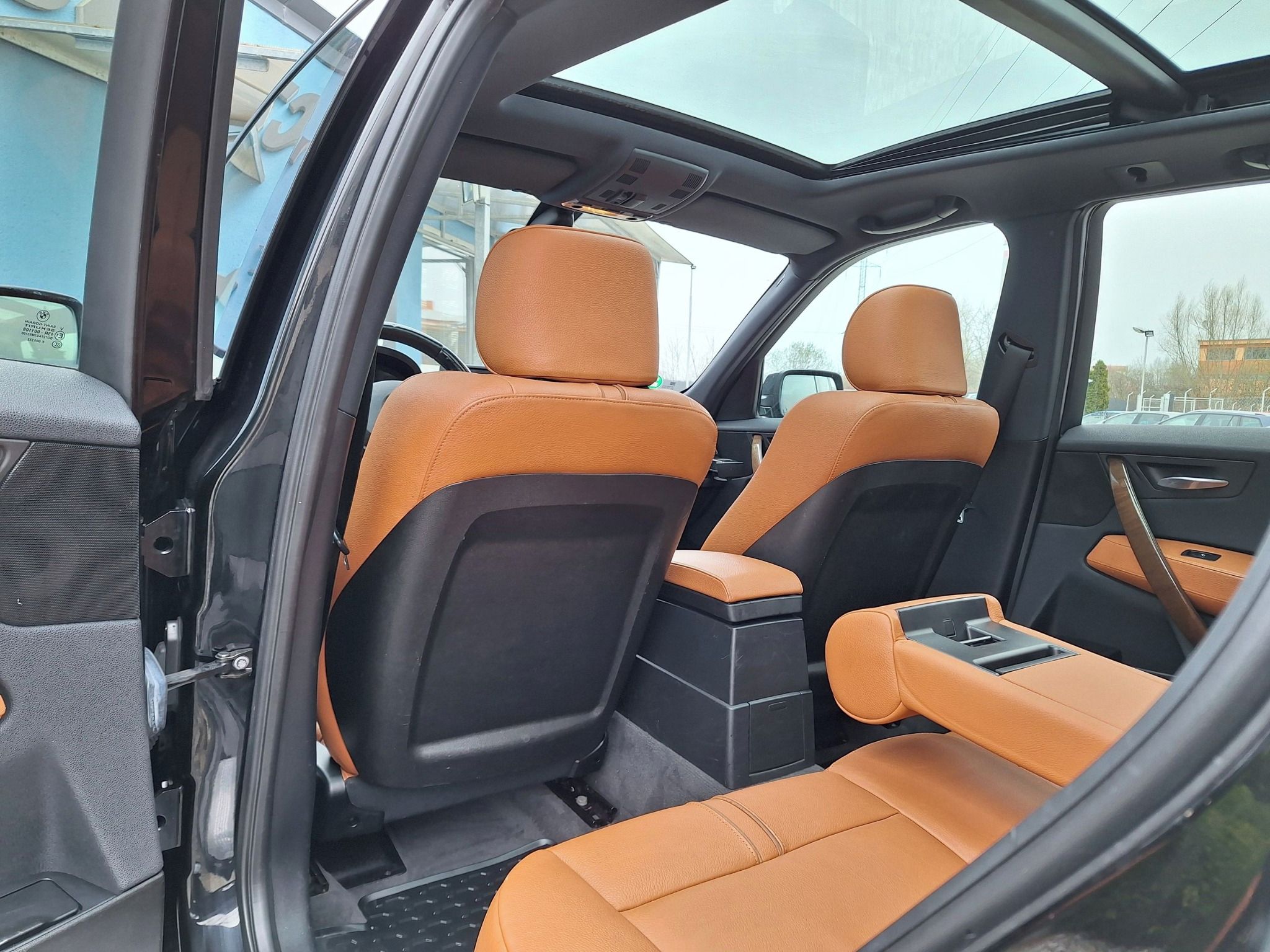 BMW X3, 3,0d M Paket - fotka 2