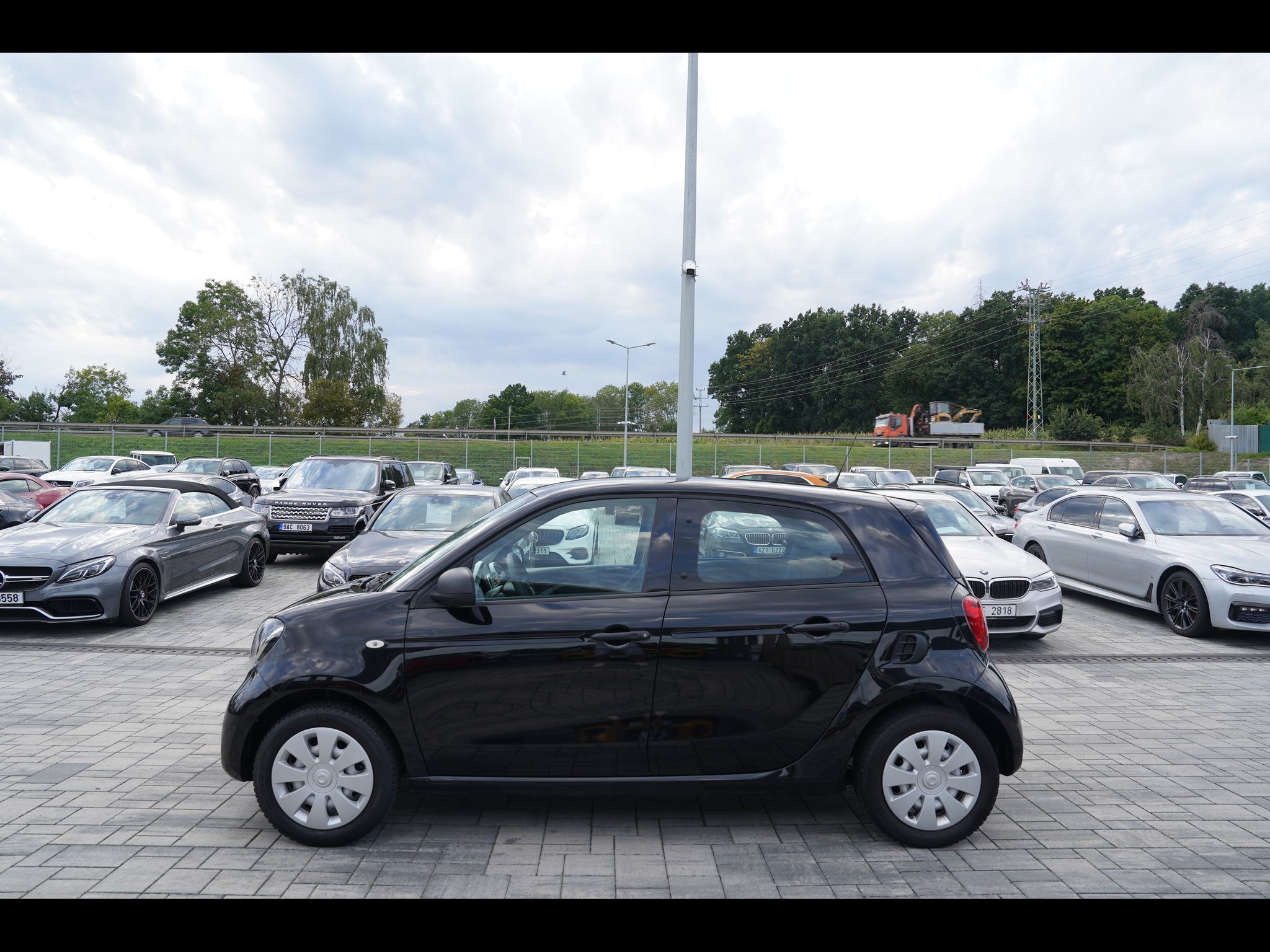 Smart Forfour, 1.0i, 5dv., 35000 km - fotka 3
