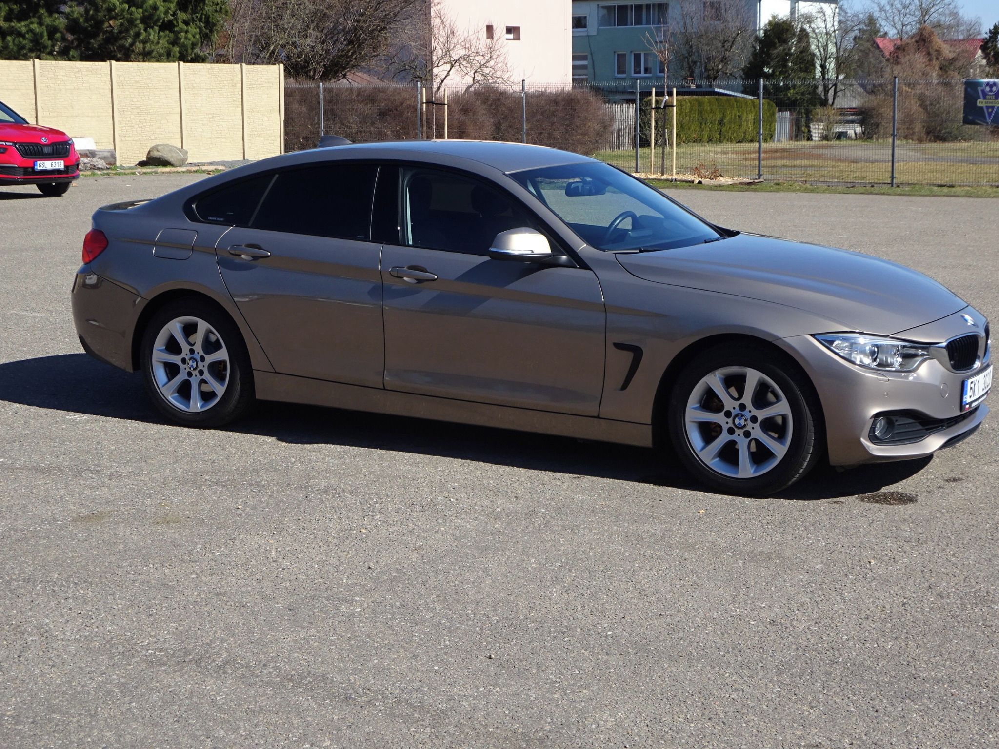 BMW Řada 4, 420i Grand Coupe (MANUÁL) - fotka 2
